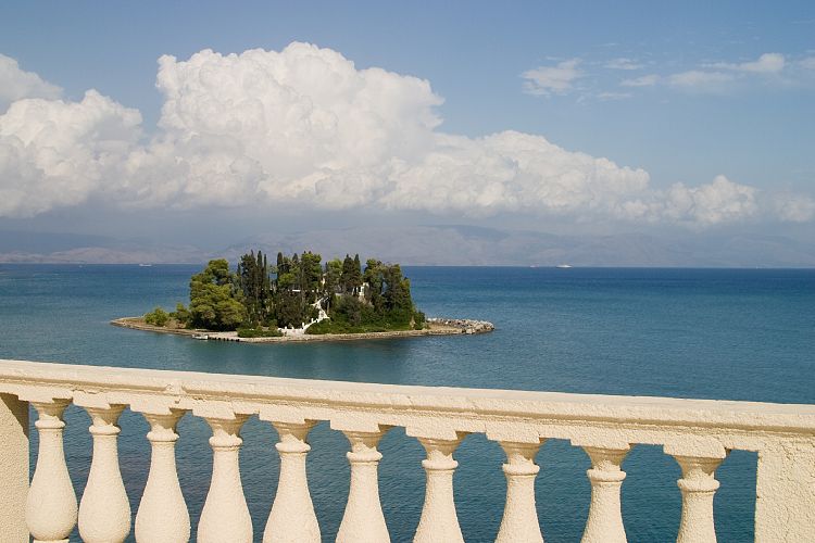 Pontikonissi (Museinsel) (Korfu - Sden)