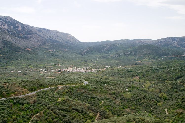 Bei Krasi (Kreta - Fahrt zur Lassithi-Hochebene)