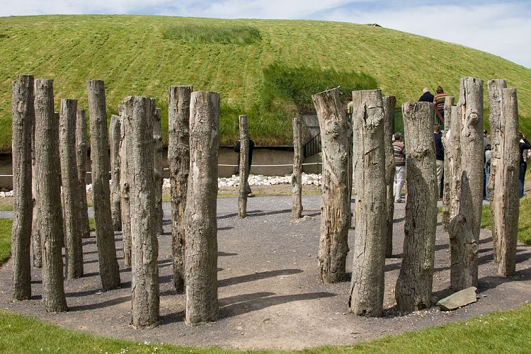 Newgrange (Irland - Trim - Larne)