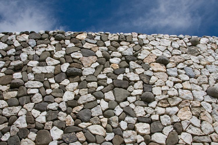 Newgrange (Irland - Trim - Larne)
