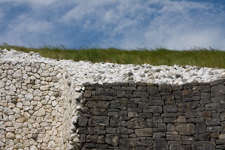 Newgrange (Irland - Trim - Larne)