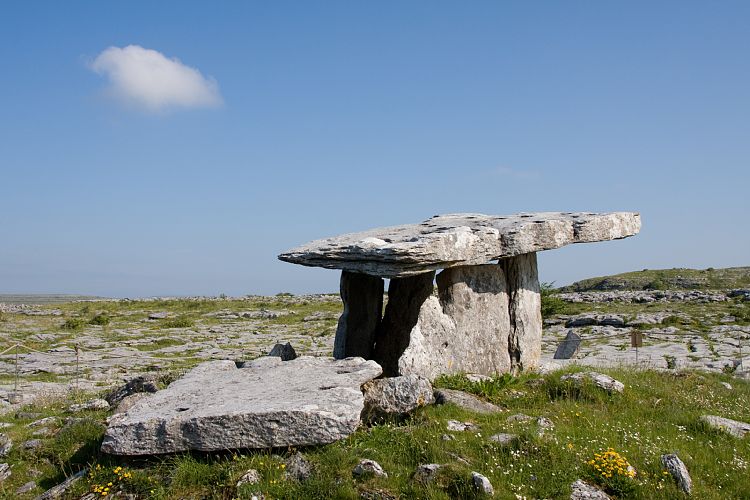 Poulnabrone Dolmen (Irland - The Burren)