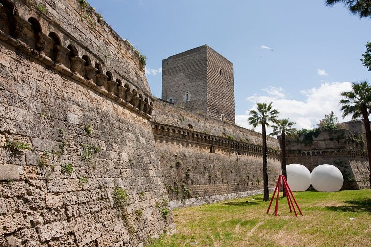 Bari * Castel (Italien - Lecce - Barletta )