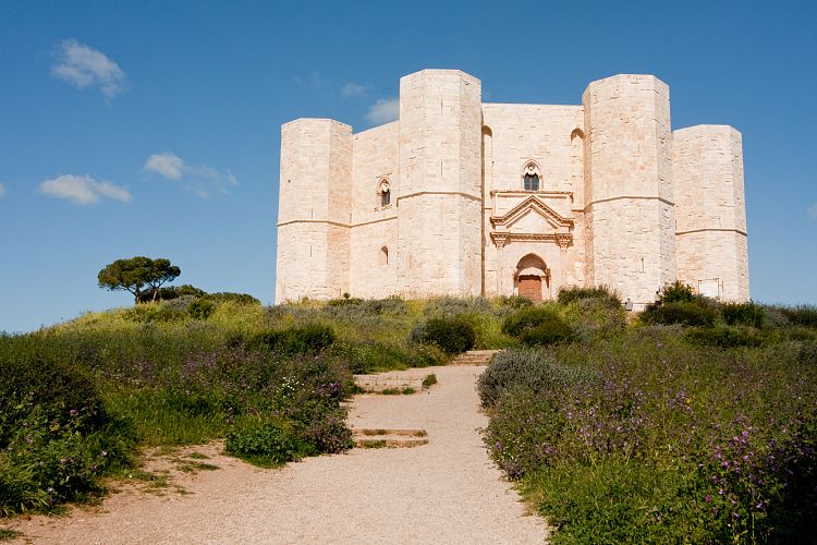 Castel del Monte (Italien - Barletta - Vieste)
