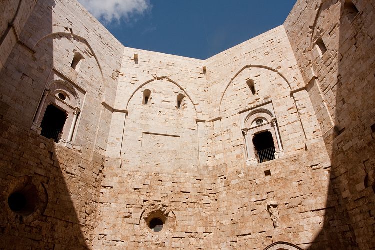 Castel del Monte (Italien - Barletta - Vieste)