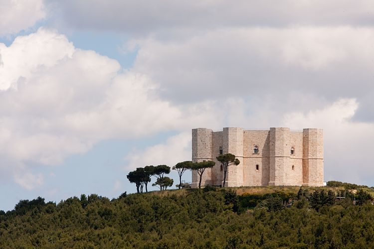 Castel del Monte (Italien - Barletta - Vieste)