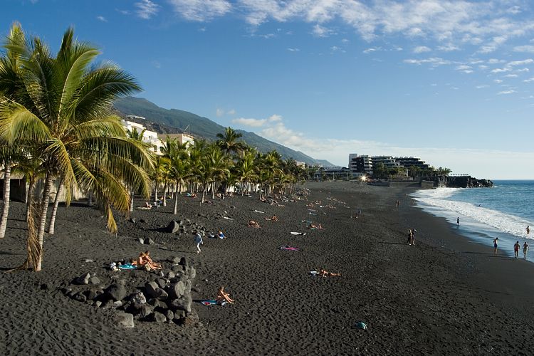 Puerto Naos (La Palma - 20031216)