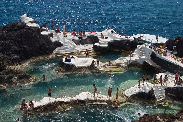 Meeresschwimmbecken (Madeira - Cabo Girao)