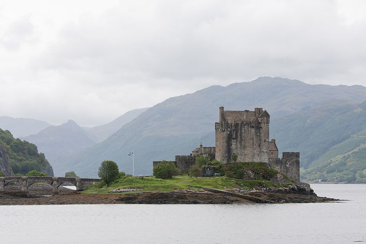Eilean Donan Castle (Schottland - Isle of Skye - Laide)