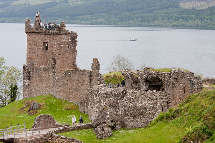 Urquhart Castle (Schottland - Loch Ness - Isle of Skye)