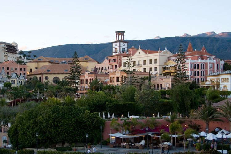 Costa Adeje (Teneriffa - Canadas del Teide)