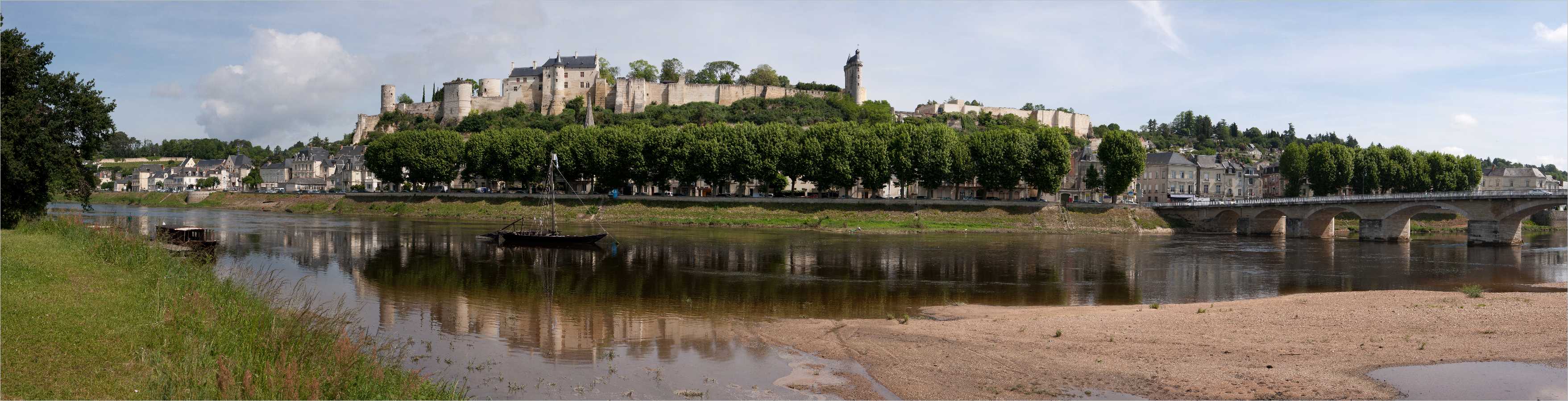 Panorama >> Chinon