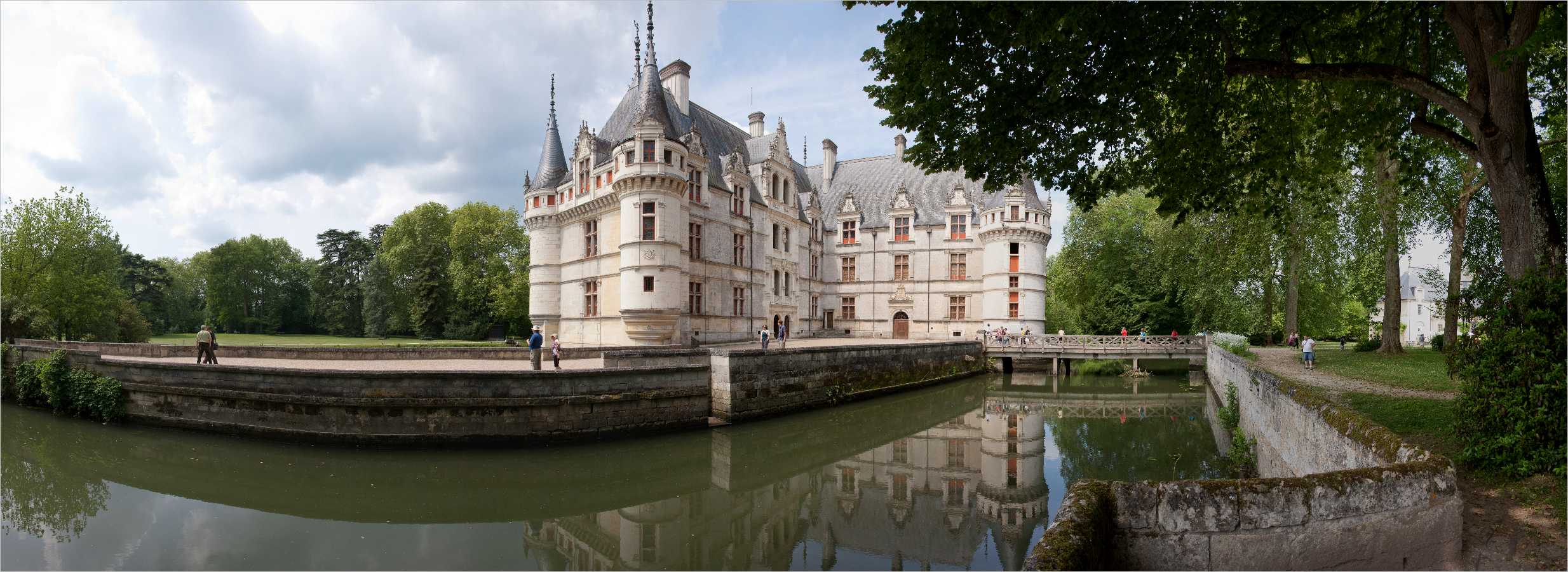 Panorama >> Schloss Azay le Rideau
