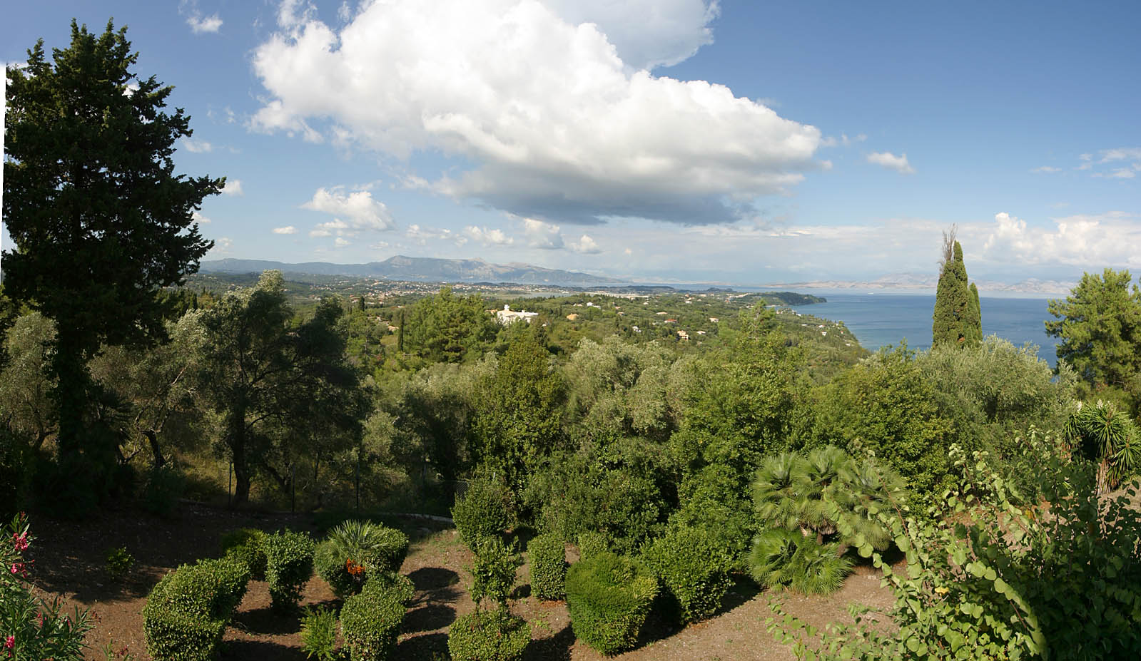 Panorama >> Korfu - Achillion