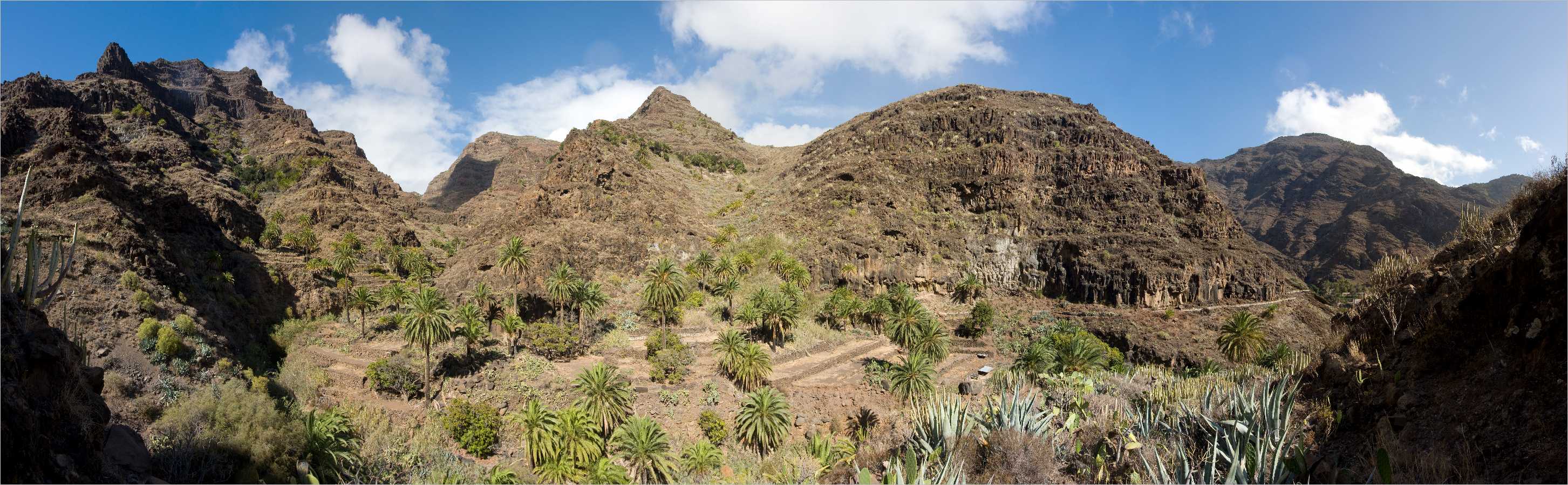 Panorama >> La Gomera - Wanderung zum Wasserfall im Valle Gran Rey