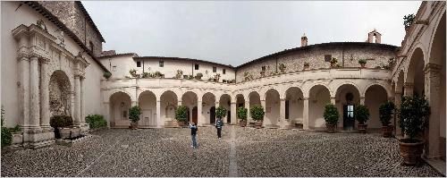Panorama Villa d'Este Innenhof