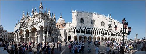 Panorama Venedig Markuskirche und Dogenpalast