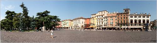 Panorama Verona Piazza Bra